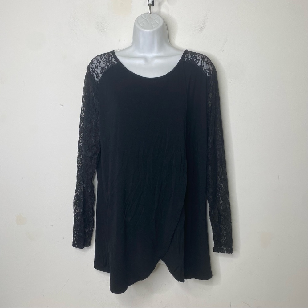 🎈4 for $40🎈Leave Nothing But Footprints Black Long sleeve wrap top Size xxl